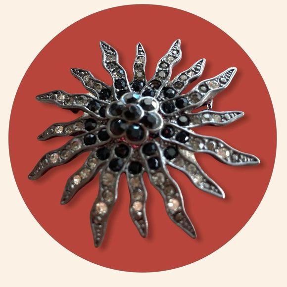 Marcasite Brooch!  - Picture 1 of 3